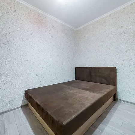 2 Flat *