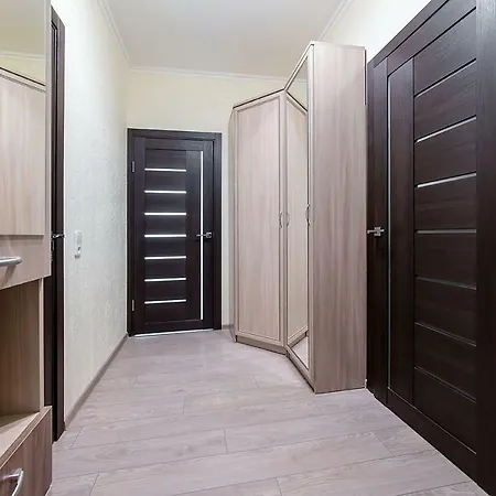 2 Flat